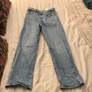 Levi’s Ribcage Straight Jeans